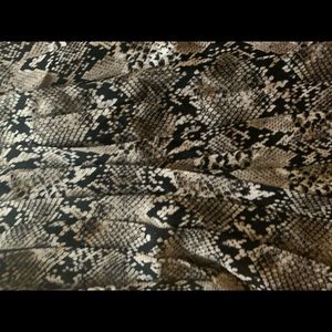 Snake print pleated midi skirt